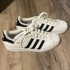 Men’s Adidas Superstar White Black Striped Sneakers NEW
